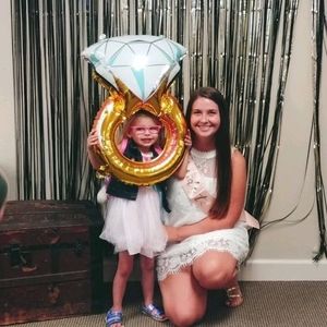 Meet your Posher, Abigail